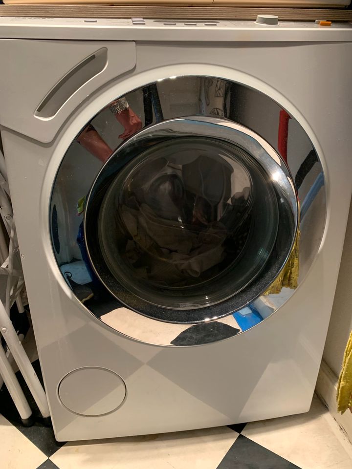 Miele Waschmaschine in Hamburg