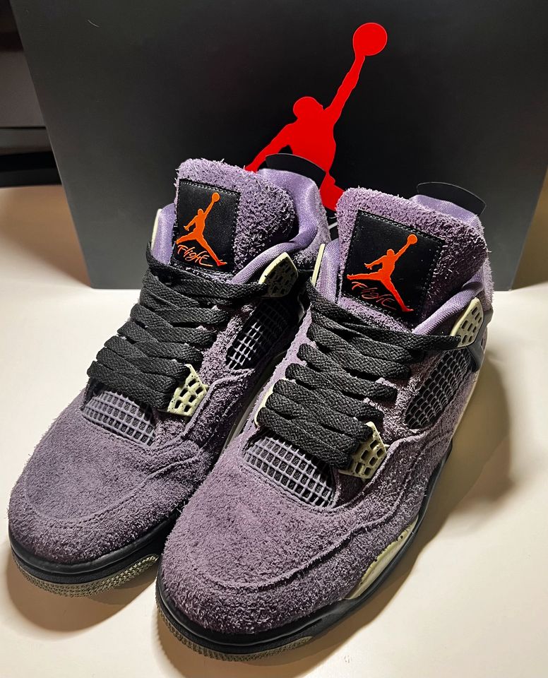 Jordan 4 Canyon Purple in Stolberg (Rhld)