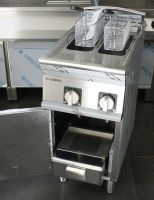 Fritteuse 2 Becken GASTRO Standgerät 40 cm NEU inkl. MwSt. Garant Nordrhein-Westfalen - Borken Vorschau