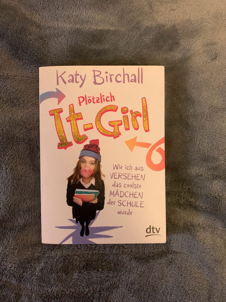 It Girl - Katy Birchall in Bremen