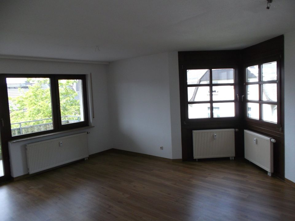 3-Zimmer-Wohnung mit Balkon in Lengenfeld Vogtland