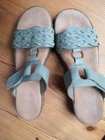 Rieker Damen Sandalen Sandaletten Slipper 42 neuwertig grün khaki Bayern - Buchenberg Vorschau