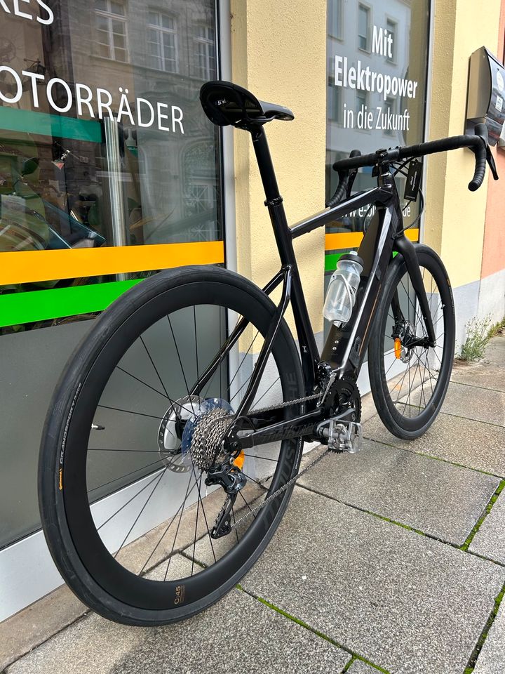 Moustache Dimanche 28.7 E-Rennrad Bosch Mittelmotor 500 WH Akku in Forchheim