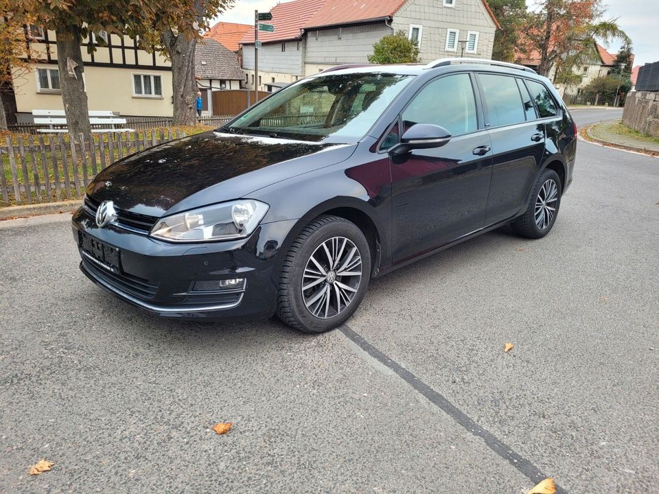 Volkswagen Golf 1.6 TDI DSG BMT ALLSTAR Variant in Blankenhain