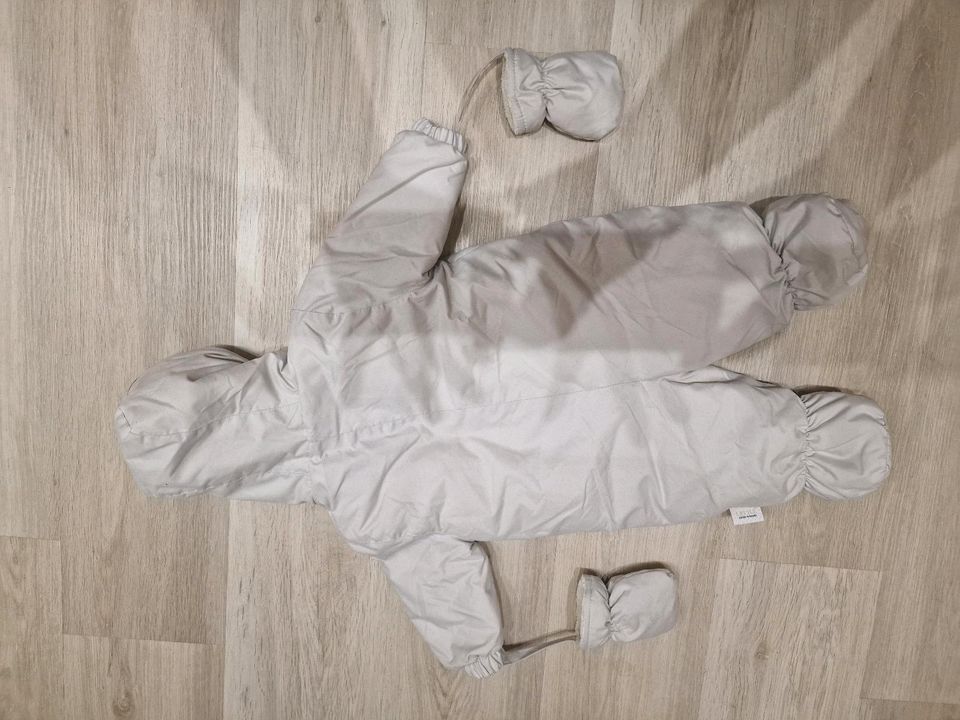 Schneeanzug Overall 62/68 cremefarben/beige für Jungs und Mädchen in Venusberg