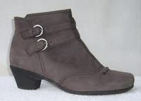 Gabor Gr. 40 Stiefelette Leder Stiefelette grau NP 99,95 € Niedersachsen - Celle Vorschau