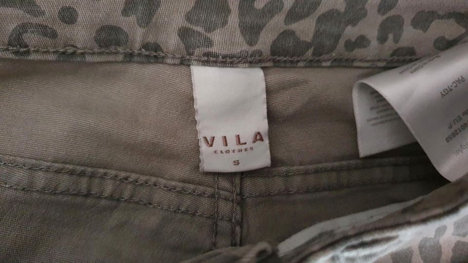 Vila Skinny Jeans Leomuster Gr. S in Stuttgart