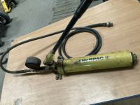 Hydraulikpumpe ENERPAC Handhydraulikpumpe Hydraulikpresse Nordrhein-Westfalen - Raesfeld Vorschau