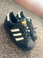 Schuhe Superstar Adidas wie neu! Baden-Württemberg - Böblingen Vorschau