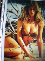 Claudia Schiffer Autogramm auf Foto 20 x 30 cm !!! Niedersachsen - Drochtersen Vorschau