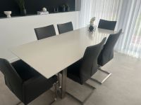 Esstisch weiß 2,10m mit 6 Stühlen grau Nordrhein-Westfalen - Herzebrock-Clarholz Vorschau