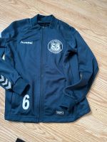 Hummel Trainingsjacke Gr. 152 Niedersachsen - Bardowick Vorschau