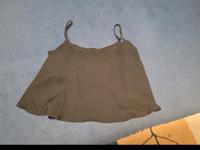Crop Top schwarz Bershka Gr. 38 M Niedersachsen - Wagenhoff Vorschau