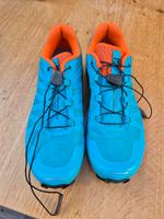 Salomon Turnschuhe Laufschuhe Sportschuh Hessen - Idstein Vorschau