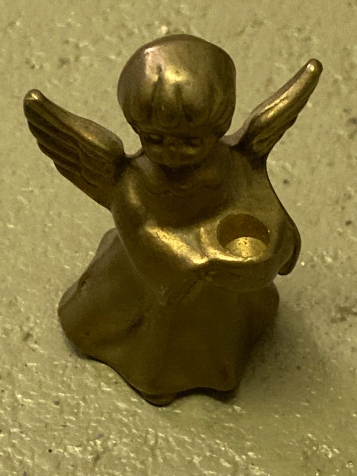 Engel aus Bronze in Grafschaft