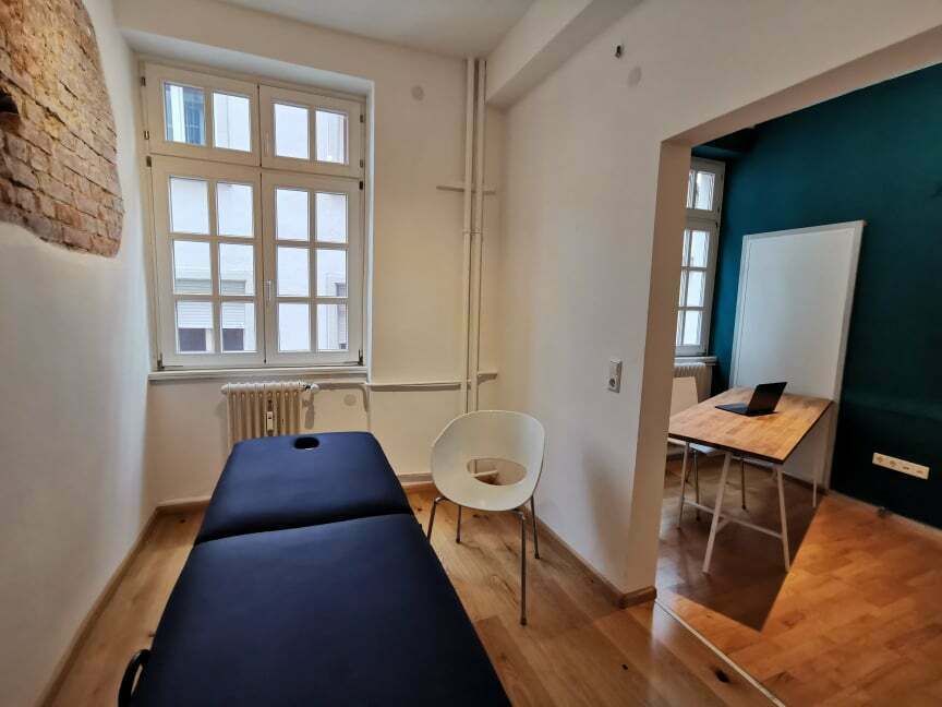FR-Zentrum: 2Raum-Büro ca. 20m² + ca. 47m² Gemeinschaftsflächen in Freiburg im Breisgau