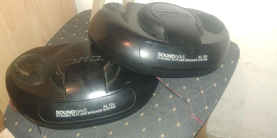 Sound Wave Dynamic HI-FI CAR Speaker System! in Waldbröl