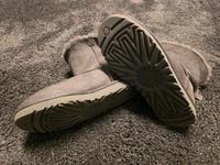 Org. UGG 's Boots  MINI BAILEY BOW  antilope / khaki / oliv 39 Nordrhein-Westfalen - Hiddenhausen Vorschau