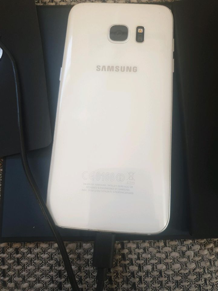 Samsung Galaxy S7 Edge White Pearl in Kolkwitz