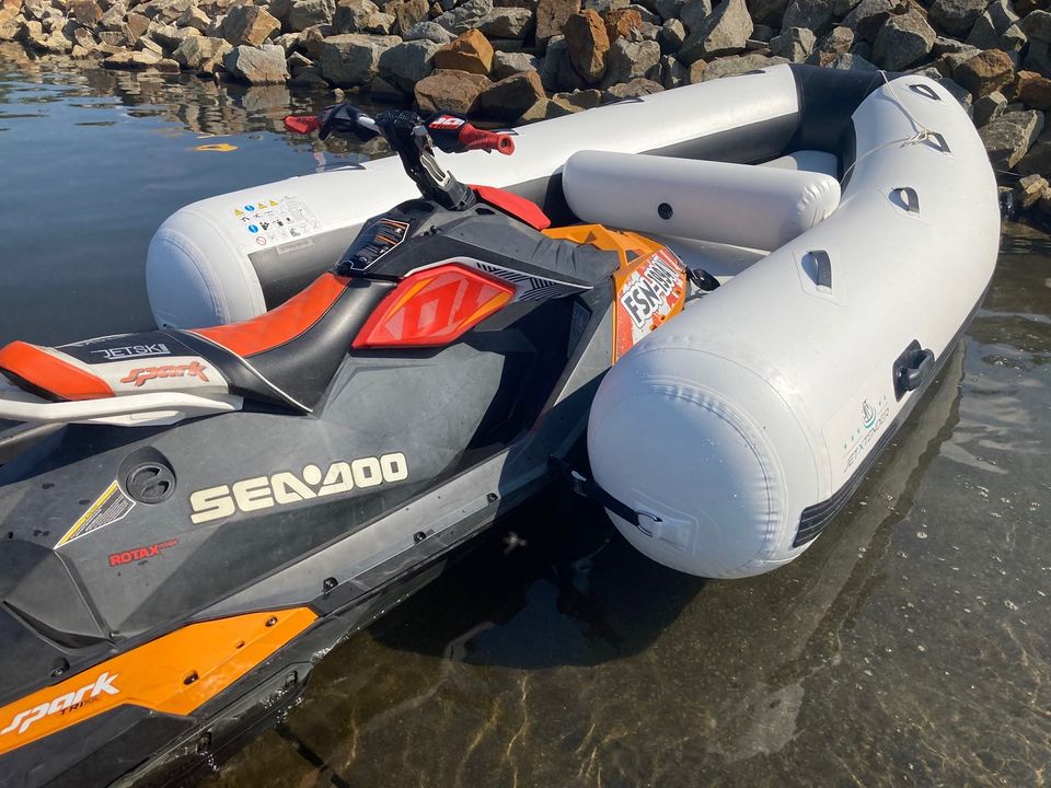 Jet Xtender 380- Schlauchboot für Jetski in Dresden