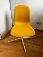 Gelber Kinderschreibtisch Stuhl zu verschenken München - Trudering-Riem Vorschau