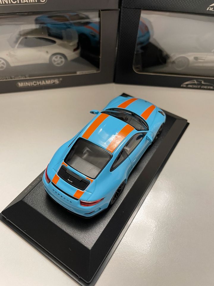 Minichamps 2016 Porsche 911-R (991) Modellauto 1:43 GULF in Hamburg