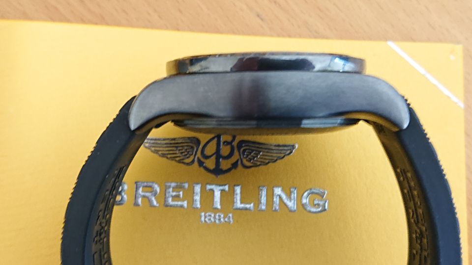 Breitling Bentley Chronomat 38 Bentayga Black Diamonds in Berlin
