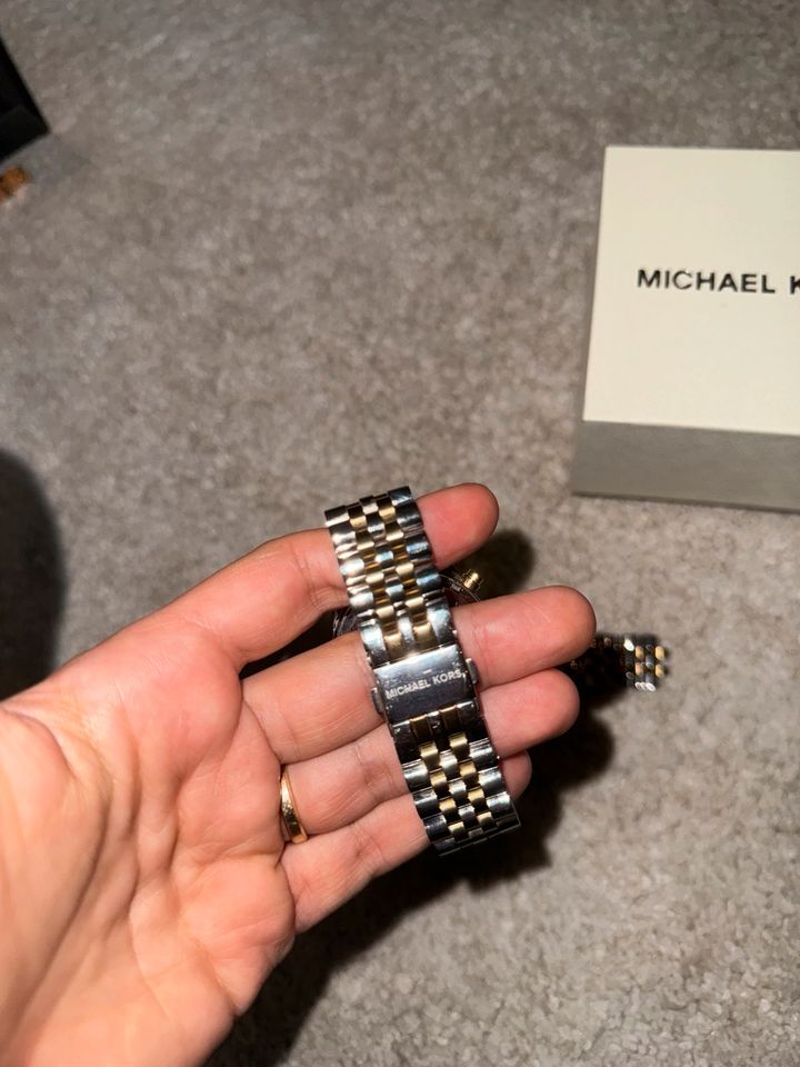 Michael Kors Uhr zu verkaufen in Wächtersbach