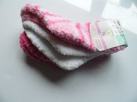 Gr. 86 92 neu ovp Babysöckchen Fleece weiß pink auch für Puppe Nordrhein-Westfalen - Windeck Vorschau