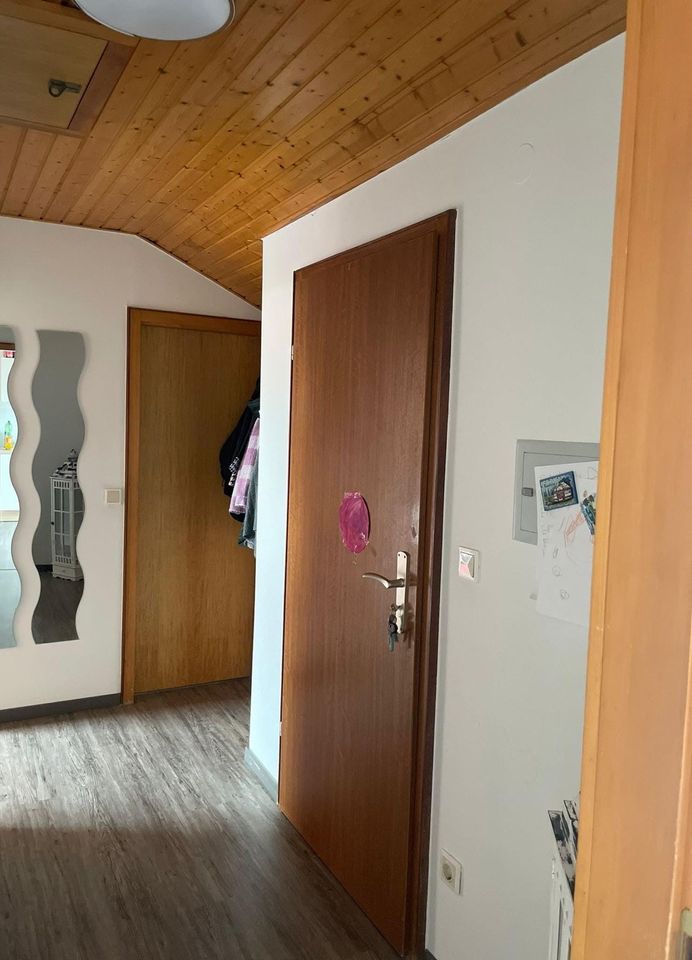 Vollständig renovierte 2-Zimmer Wohnung mit Einbauküche in Ketsch in Ketsch
