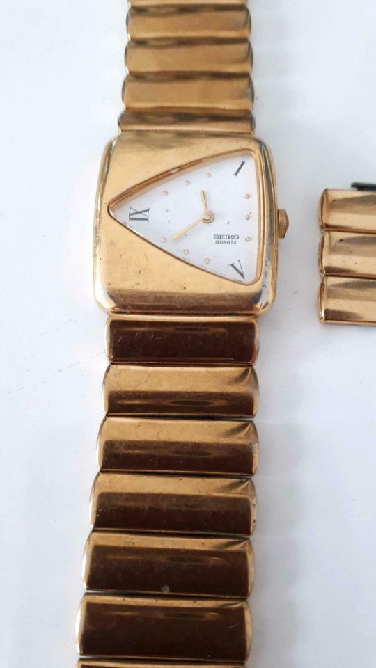 Goldene Damen Uhr Seiko Anfang 90er in Bielefeld