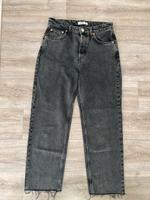 Mom Jeans von Pull&Bear Gr. 38 Dunkelgrau Nordrhein-Westfalen - Moers Vorschau