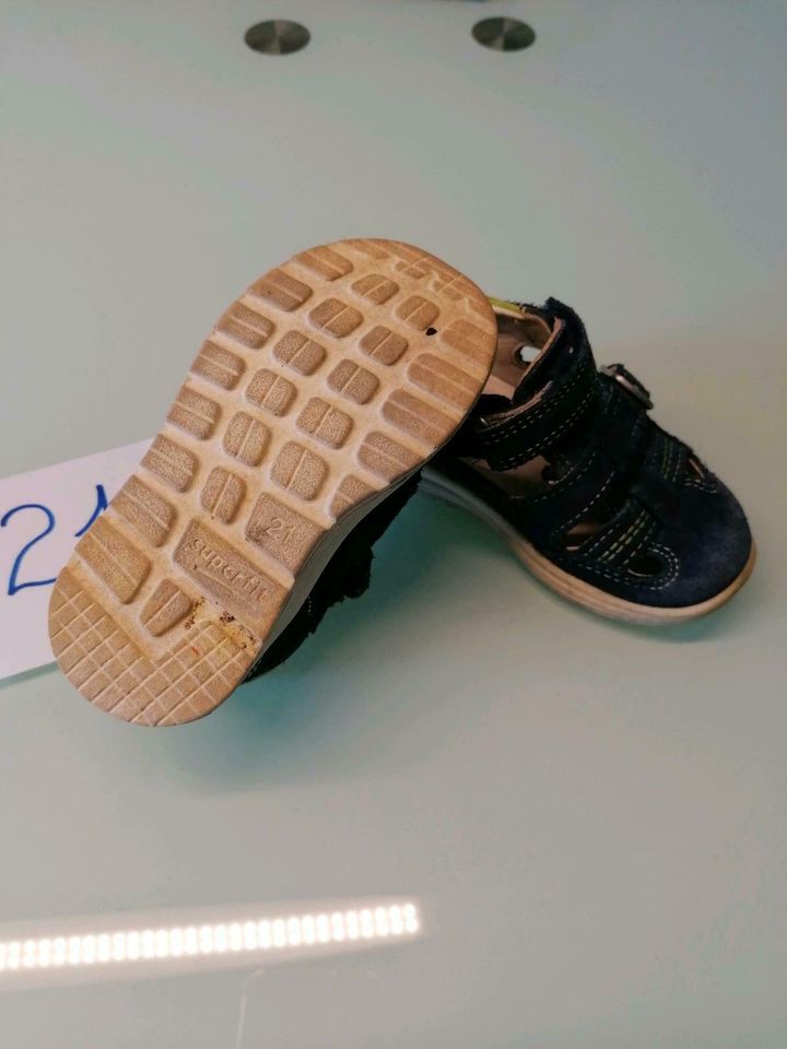Gr. 21 Superfit Sandalen Schuhe Kinderschuhe Lauflernschuhe blau in Frankfurt am Main