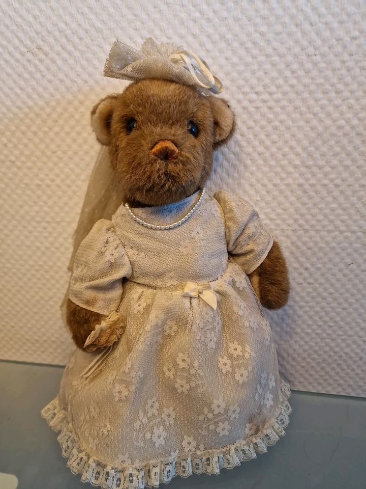 Gund "Just BeGund" Braut Hochzeit Teddybär Plüschtier Puppe 199 in Düsseldorf