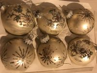 Sehr alter Christbaumschmuck/ -kugeln in Silber/Champagner Hessen - Ludwigsau Vorschau