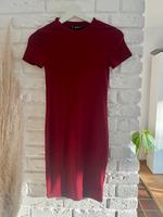 Rotes T-Shirt Klein XS Niedersachsen - Hemmingen Vorschau