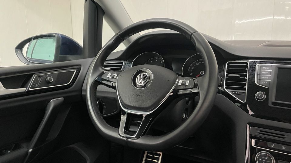 VW Golf Sportsvan 1.4 TSI DSG XENON SHZ NAVI PDC TEMP TÜV-NEU in Wermelskirchen