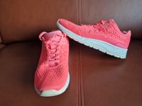 Schöne Soccx Sneaker Damenschuhe Gr. 40 PINK, Guter Zustand Nordrhein-Westfalen - Paderborn Vorschau