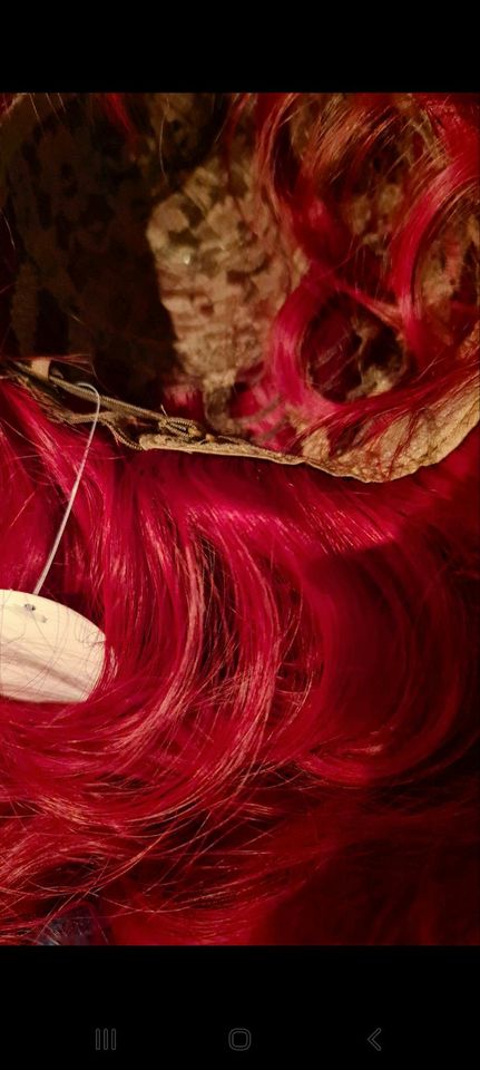 Schöne rote wig/Perücke für Cosplays in Bochum