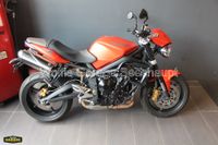 Wolfis Garage Triumph Street Triple 675 Scheckheftgepfl. 2.Hand Bayern - Seeshaupt Vorschau