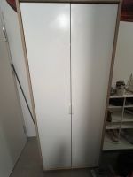 Wardrobe-IKEA-Smastad-white und holz-51x81x193cm-Gebraucht München - Bogenhausen Vorschau