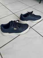Puma Sneaker Kinder Damen Mädchen Frauen Jungen Schuhe Gr. 35,5 Köln - Porz Vorschau