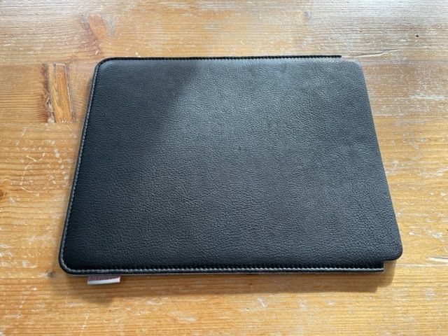 Ackermann Lederhülle für ein iPad Pro 12,9 Zoll - Neuwertig in Reken