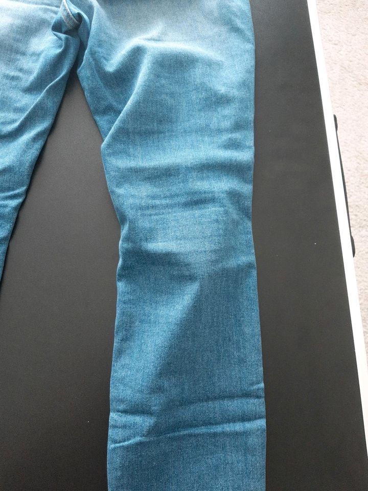 Mustang Damen Jeans  W ca.70 cm L ca.90 cm in Berlin