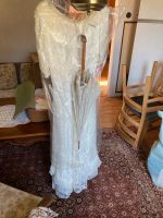 Hochzeitskleid 60/70 er Jahre mit Schirm inklusive Versand für 85 Saarland - Bexbach Vorschau