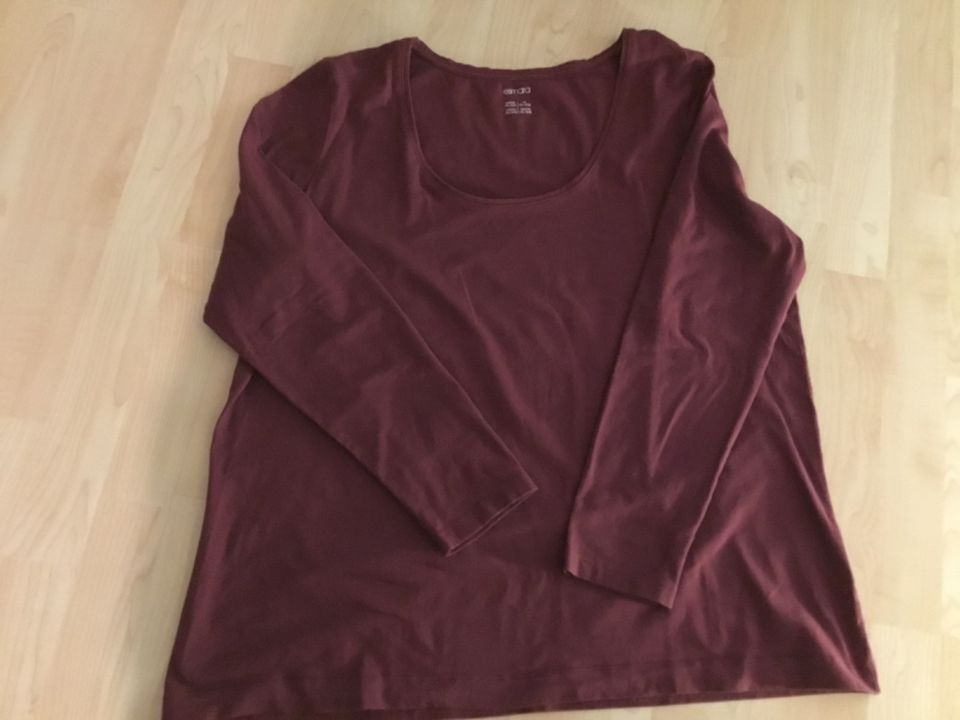 Trendy Damen Shirt von Esmara langarm in XXL / Größe  52 / 54 in Engen