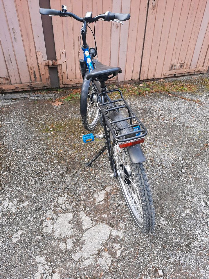 Treckingrad Kinderrad 26 Zoll in Duisburg