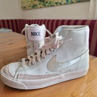 Nike Turnschuhe Sneaker Größe 36 weiß rosa Baden-Württemberg - Hohentengen Vorschau