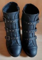 Schwarze Stiefeletten mit Nieten 8 cm Absatz Neu Häfen - Bremerhaven Vorschau