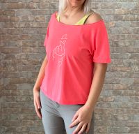 Handmade Offshoulder Shirt Gr M Oversize in Neonpink Thüringen - Arnstadt Vorschau